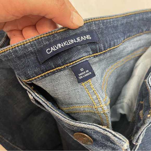 Calvin Klein High Rise Skinny Jean - Picture 9 of 9